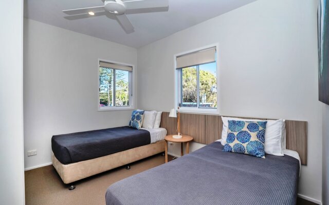Bujerum Apartments on Burleigh