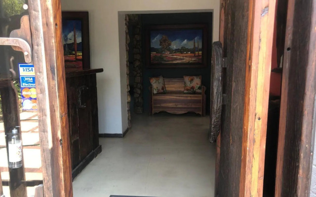 Africa Footprints Lodge Kempton Park