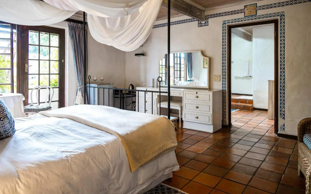 4 Wild Rose Country Lodge