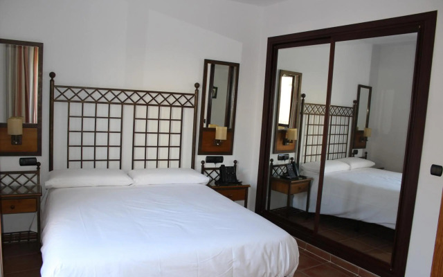 Hotel Hacienda Santa Barbara