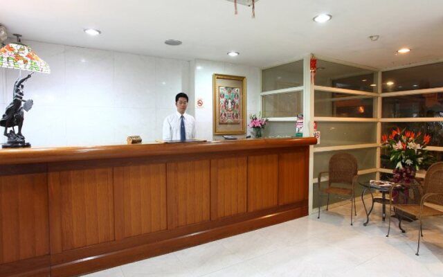 Kevin Business Hotel