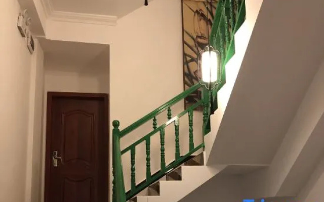 Xiaoshuchuan Riverside View Guesthouse (Zhenyuan Ancient Town)