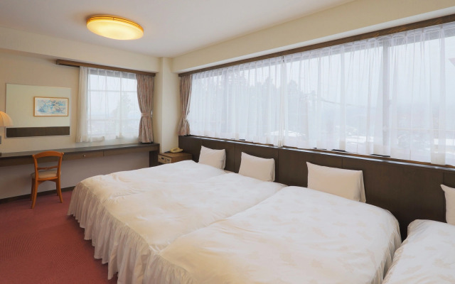 @ Home Hotel BELLKANEYAMA Fujisan Resort&Business