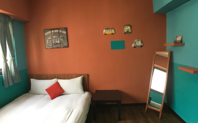 Taichung Carol House Hostel