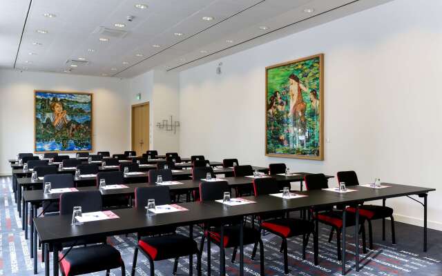 art'otel Cologne powered by Radisson Hotels