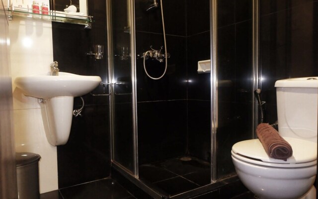 2BR Patria Park Apartment by Travelio