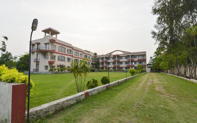 OYO 15149 Hotel Ajoy Minar