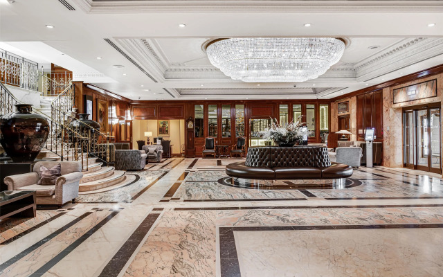 Radisson Blu Hotel, London Heathrow