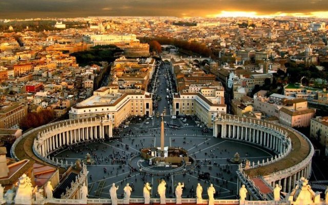 Rome Vatican Suite
