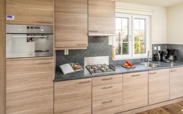 Semi-detached Villa With Terrace Heater, 400m From the Beach