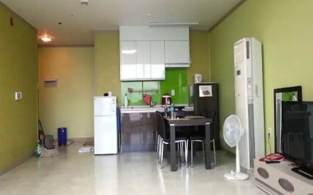Yeosu Beach Pension