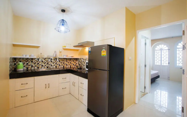 Island Patong Beachfront Apartments