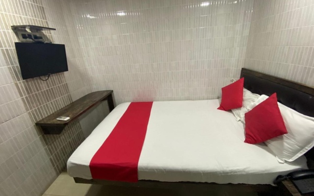 Hotel Paris Residency