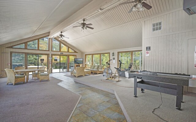 Ridgecrest 202 2 Bedroom Condo by RedAwning