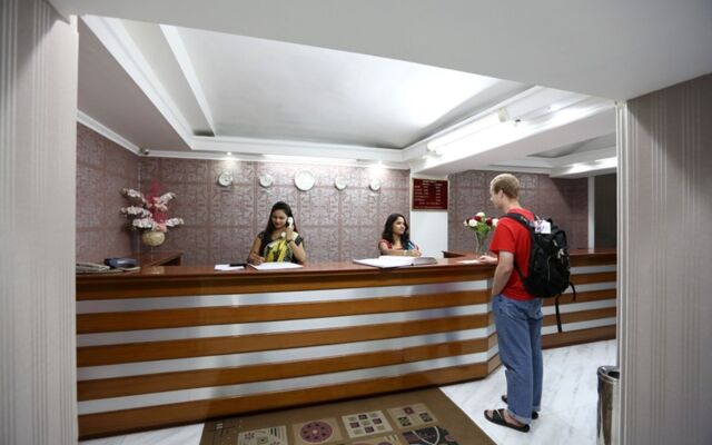 Airport Hotel