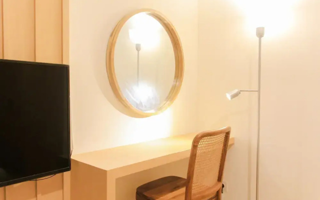 Japanese Cozy Style Studio At Bintaro Embarcadero Apartment