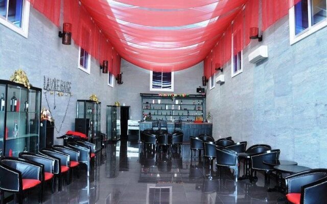 La Voile Rouge Hotel