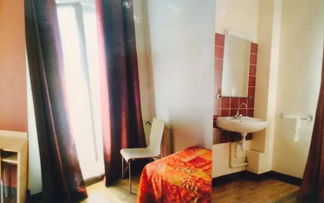 Tolbiac Hotel