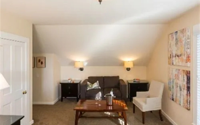 The Inn at Cobbler's Walk Mendocino