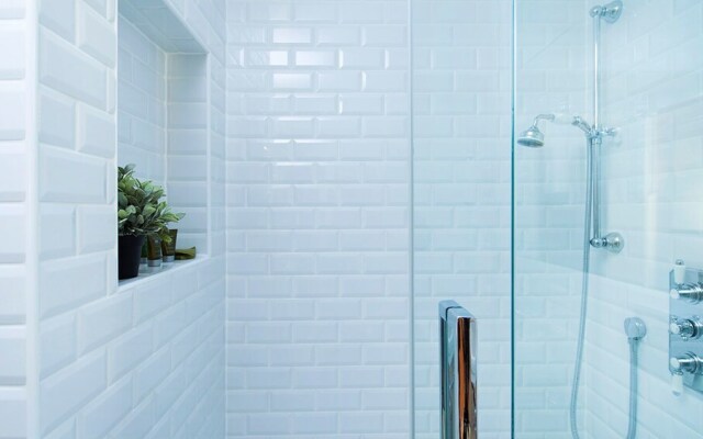 Contemporary 2 Bed Flat- Heart of Covent Garden
