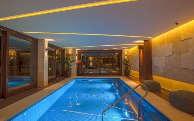 Mala Garden Hotel