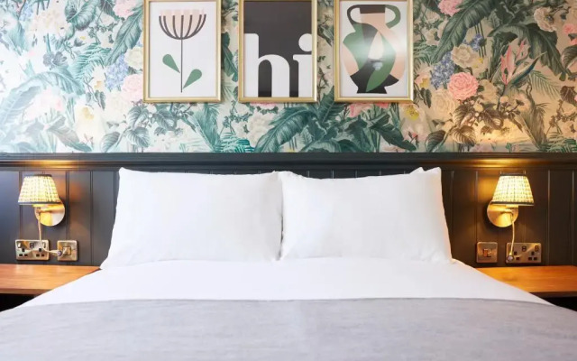 The White Hart Hotel by Greene King Inns