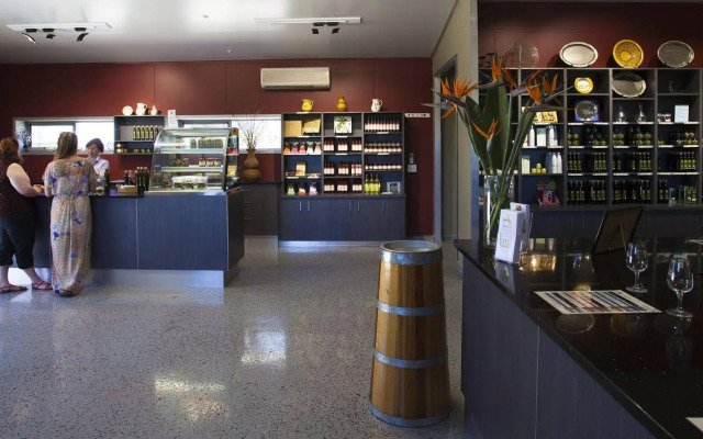 Adina Vineyard