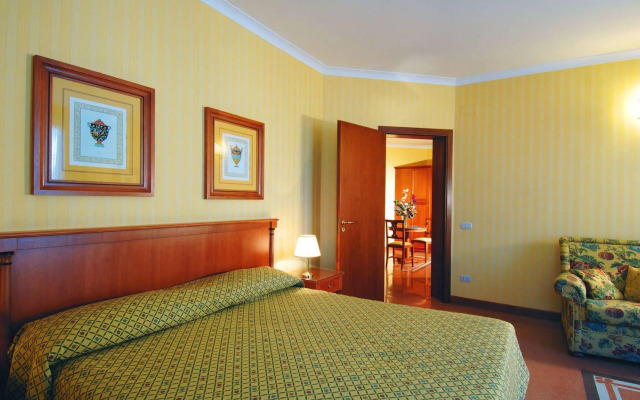 Residenza D'Aragona-NEW