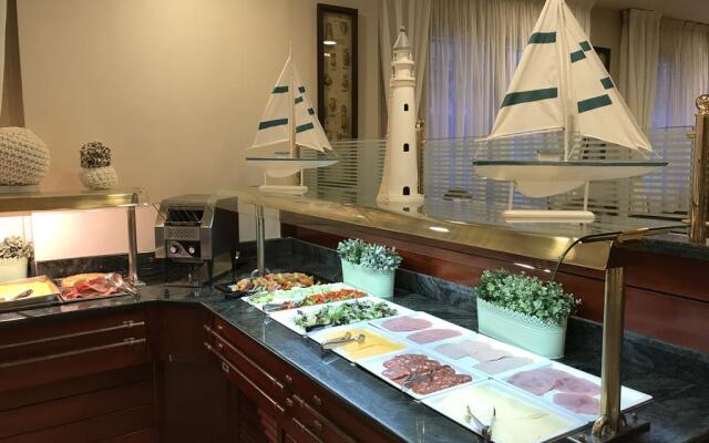 Miramar Hotel 4* Superior