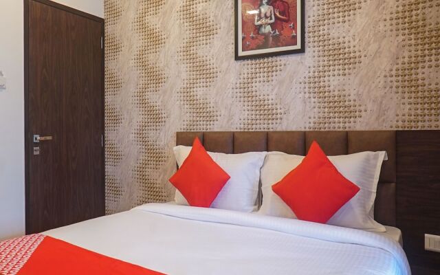 Townhouse OAK Kuval Inn