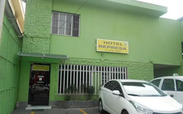 Hotel Represa