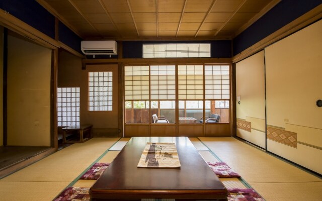 Showa house Dawasaru Zhuang