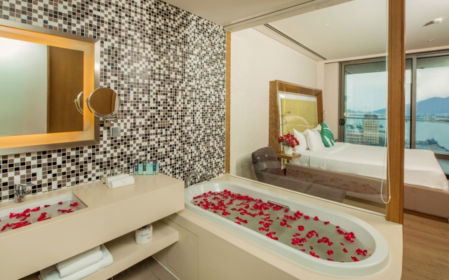 Novotel Danang Premier Han River