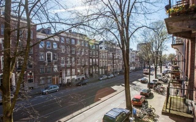 Sarphati Apartments Suites