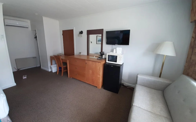 Howard Johnson Inn Woodstock NB