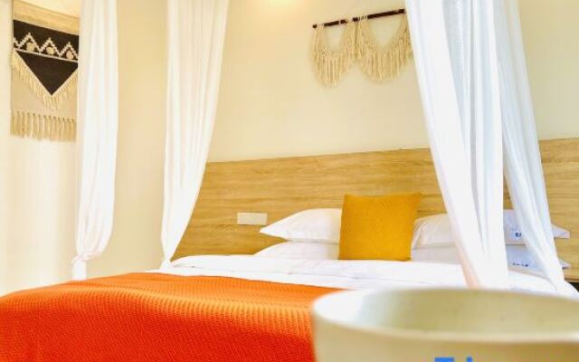 Yingshang Shanyue Homestay (Fairy Mountain Branch)