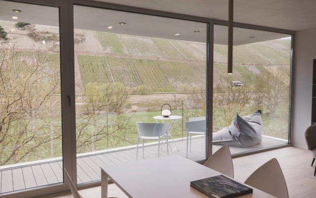 STEILLAGE - Design Moselsuiten mit Panoramablick und SPA