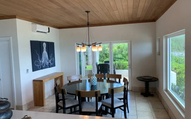 Sky Beach Club Rock House 4 Bedroom Home