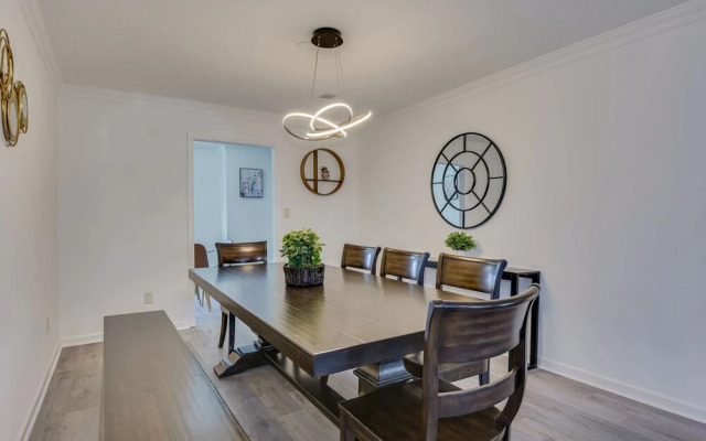 Beautiful 3BR Townhouse