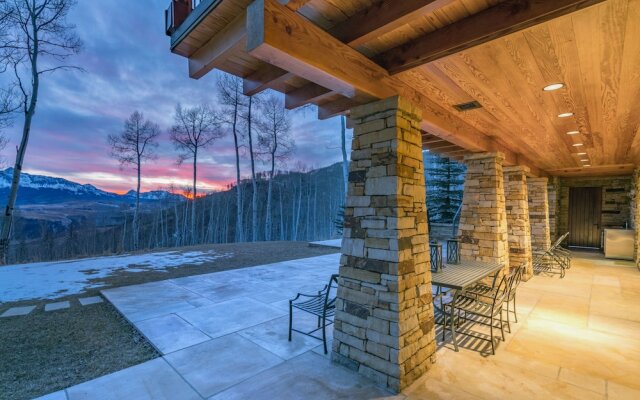 Grand Vista by Exceptional Stays