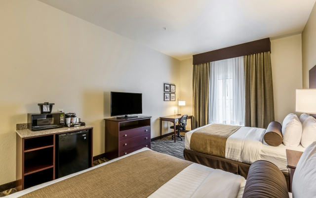 Cobblestone Hotel & Suites – Stevens Point