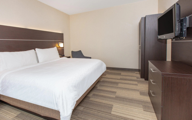 Holiday Inn Express Hotel & Suites Seaside-Convention Center by IHG