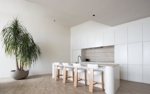 Luxury 4BR Ocean View Villa Near Bingin Beach