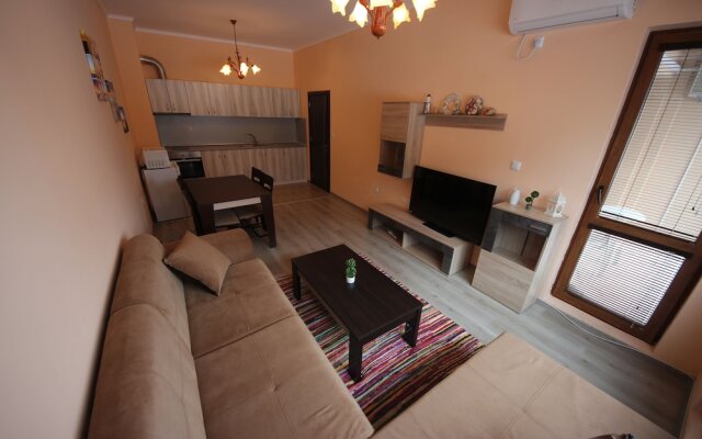 Menada Apartments in Villa Yurta