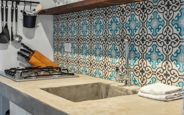 PM78 Boutique Apartments