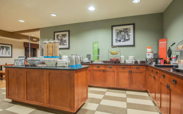 Hampton Inn & Suites Los Alamos White Rock