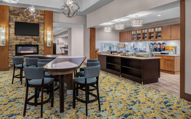 Homewood Suites by Hilton Wauwatosa Milwaukee
