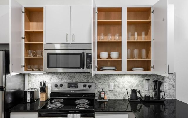 Locale - South Congress