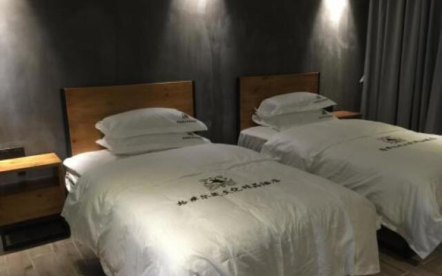 Gesaer Tibetan Culture Boutique Hotel