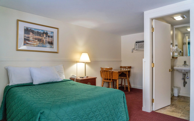 Mount Whittier Motel